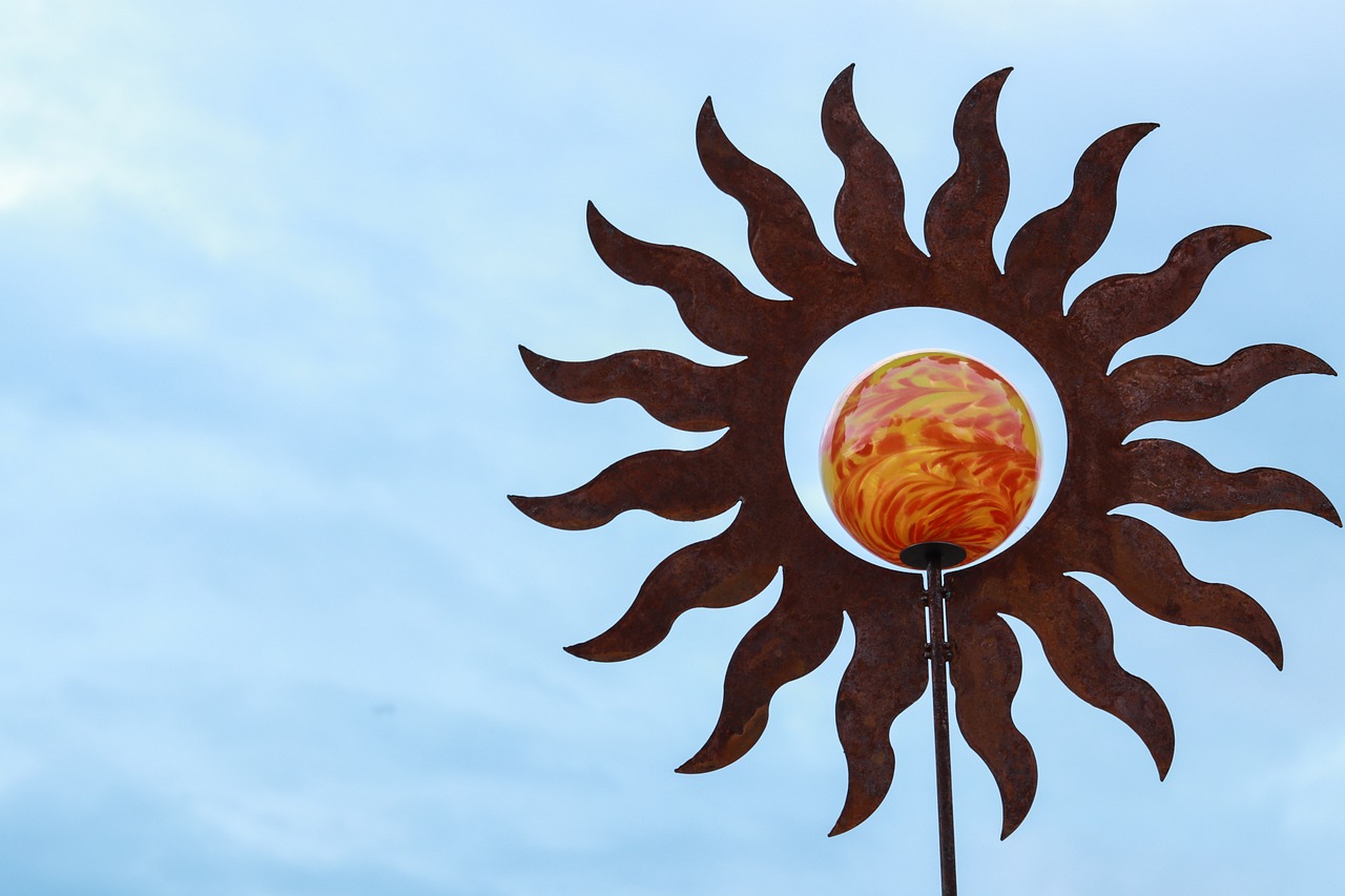 DIY Ideas for Eco-Friendly Garden Decorations